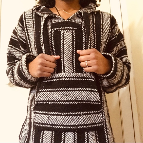 Artilana DrugRug Hoodie - Picture 4 of 4